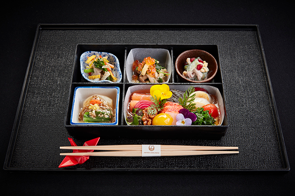JAL sets the trend with special inflight menu promoting Japanese gluten-free rice noodles