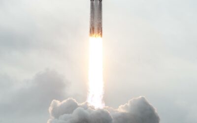 Trump cuts red tape for commercial spaceflights