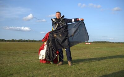 KlasJet employee breaks three national records in single high-altitude jump